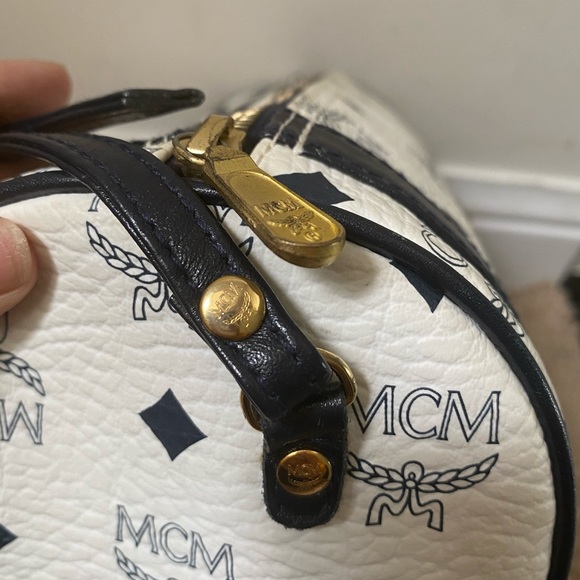MCM Vintage Barrel Crossbody Bag - Picture 2 of 9